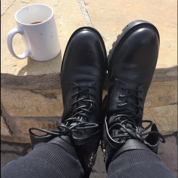 Genuine Leather black lace -up - Picture 2 of 5